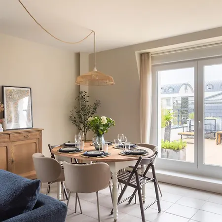 Apartment Kerlibri - 15min A Pied De La Dinard